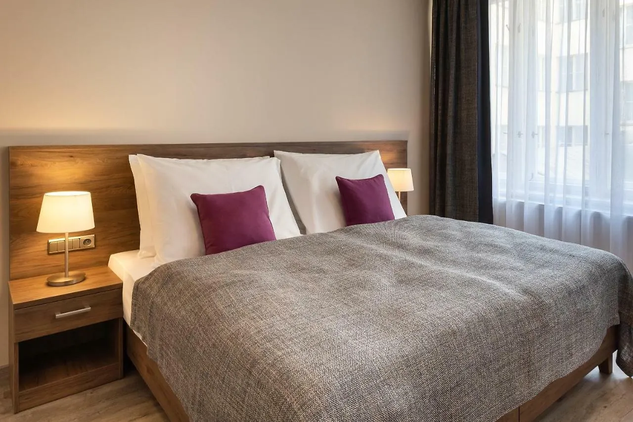 Hotel Melantrich Prague 3*,