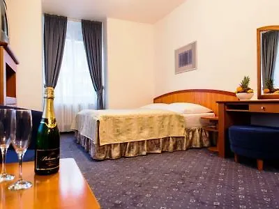 Hotel Melantrich Prague 3*,