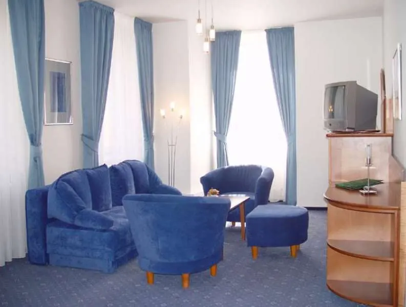 Hotel Melantrich Prague 3*,